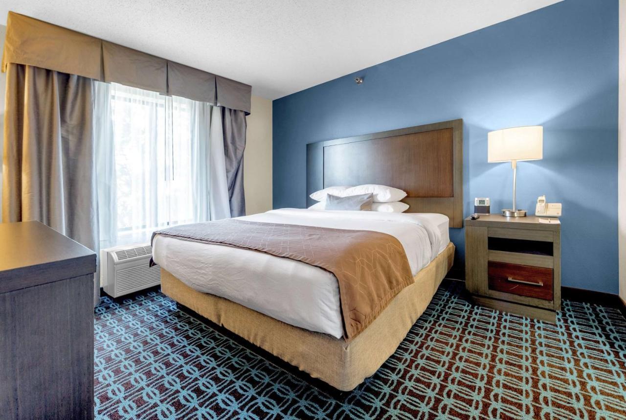 Wingate By Wyndham Chicago Schaumburg Hotel Bagian luar foto